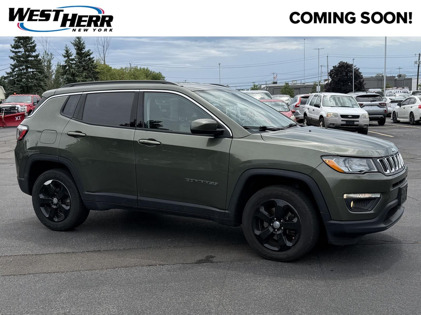 Used 2021 Olive Green Pearlcoat Jeep Latitude image 1