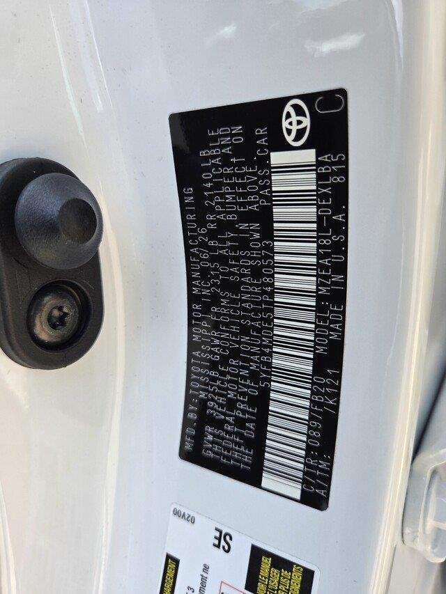 Used 2026 Wind Chill Pearl Toyota LE image 31