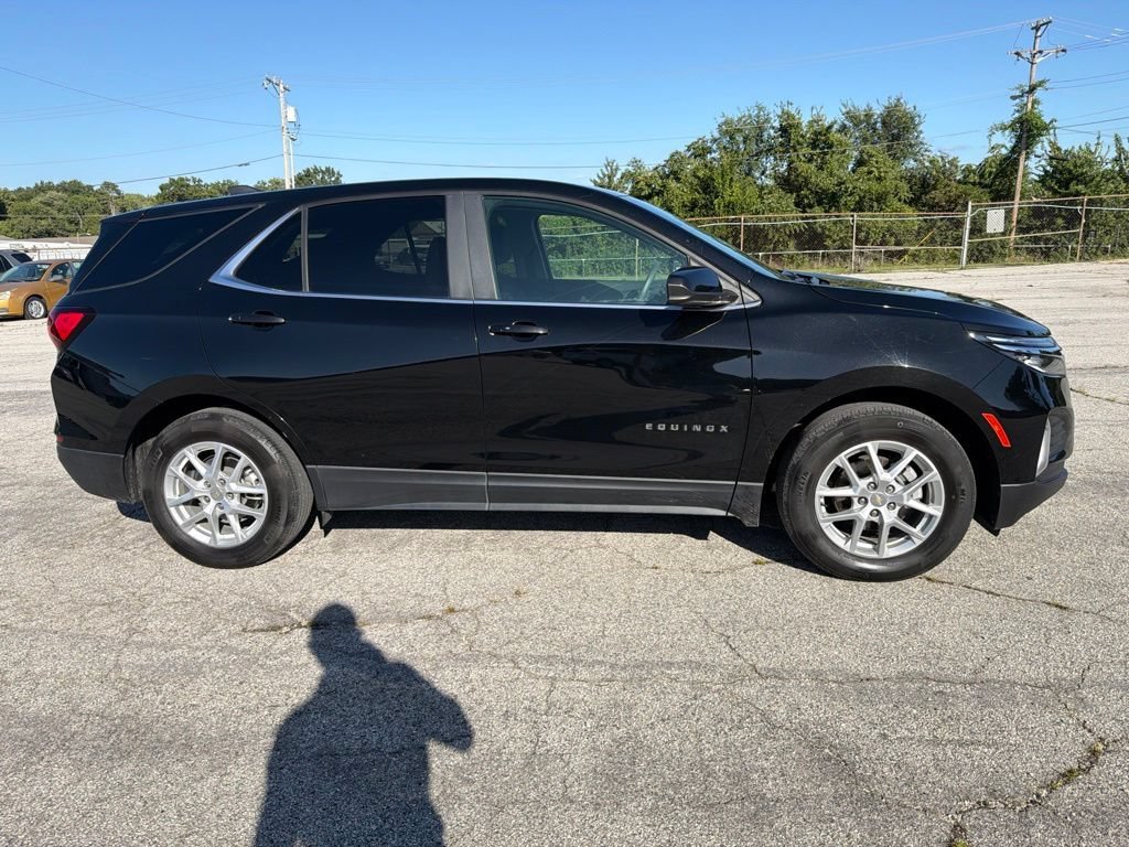 Used 2024 Chevrolet Equinox 2FL with VIN 3GNAXJEG5RL158532 for sale in Kansas City