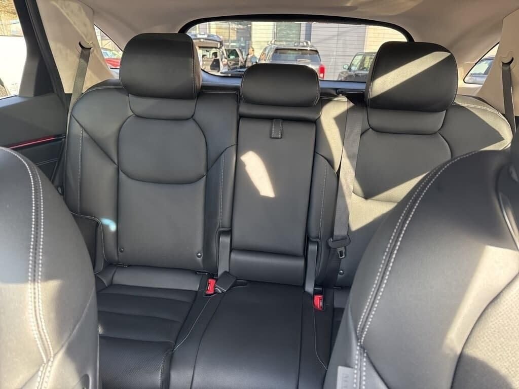 New 2026 Red Genesis 2.5T SELECT image 34