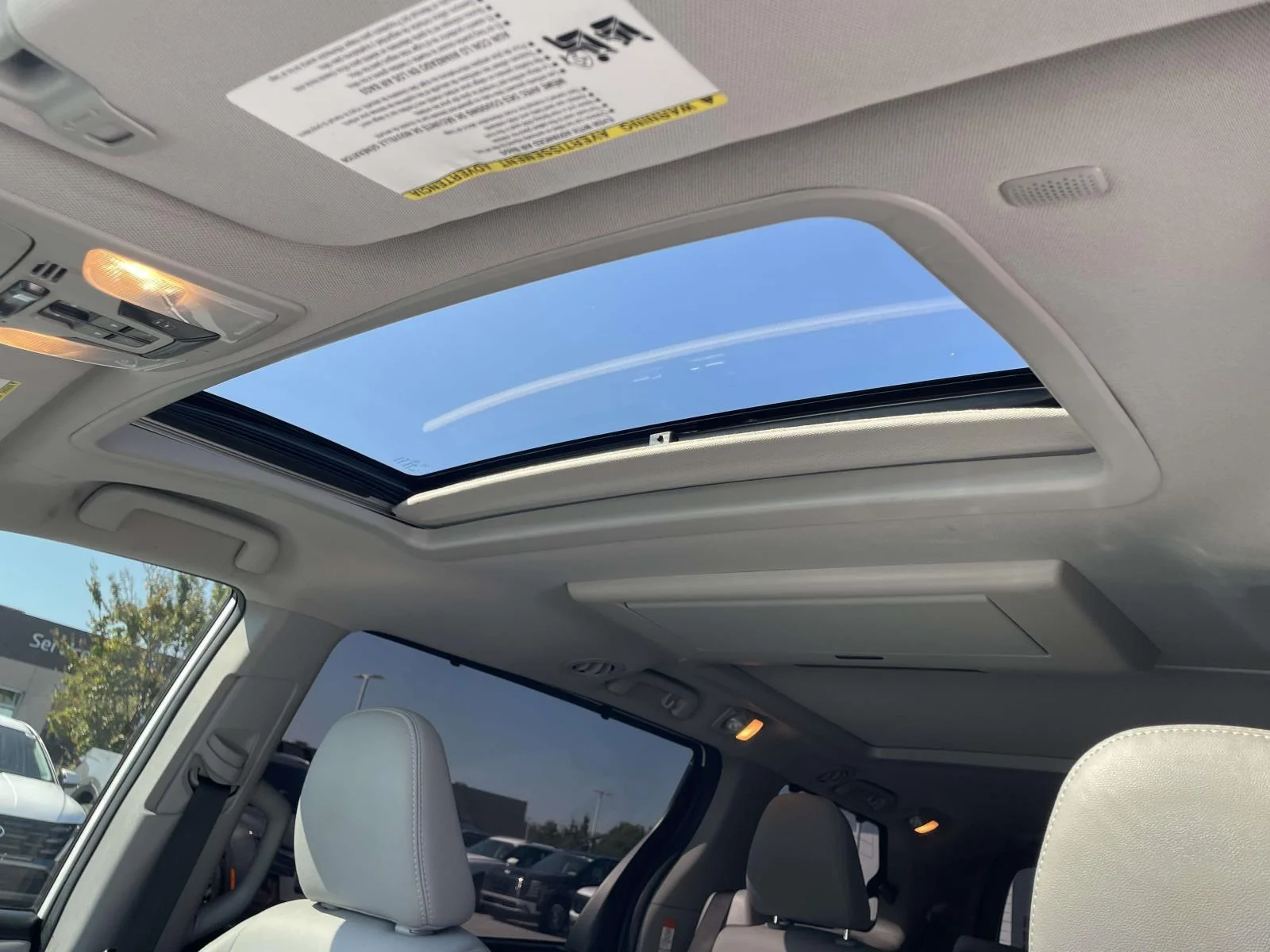 Used 2019 Blizzard Pearl Toyota Limited Premium image 10