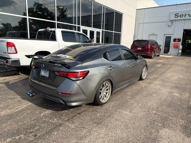 Used 2020 Gray Nissan SR image 5