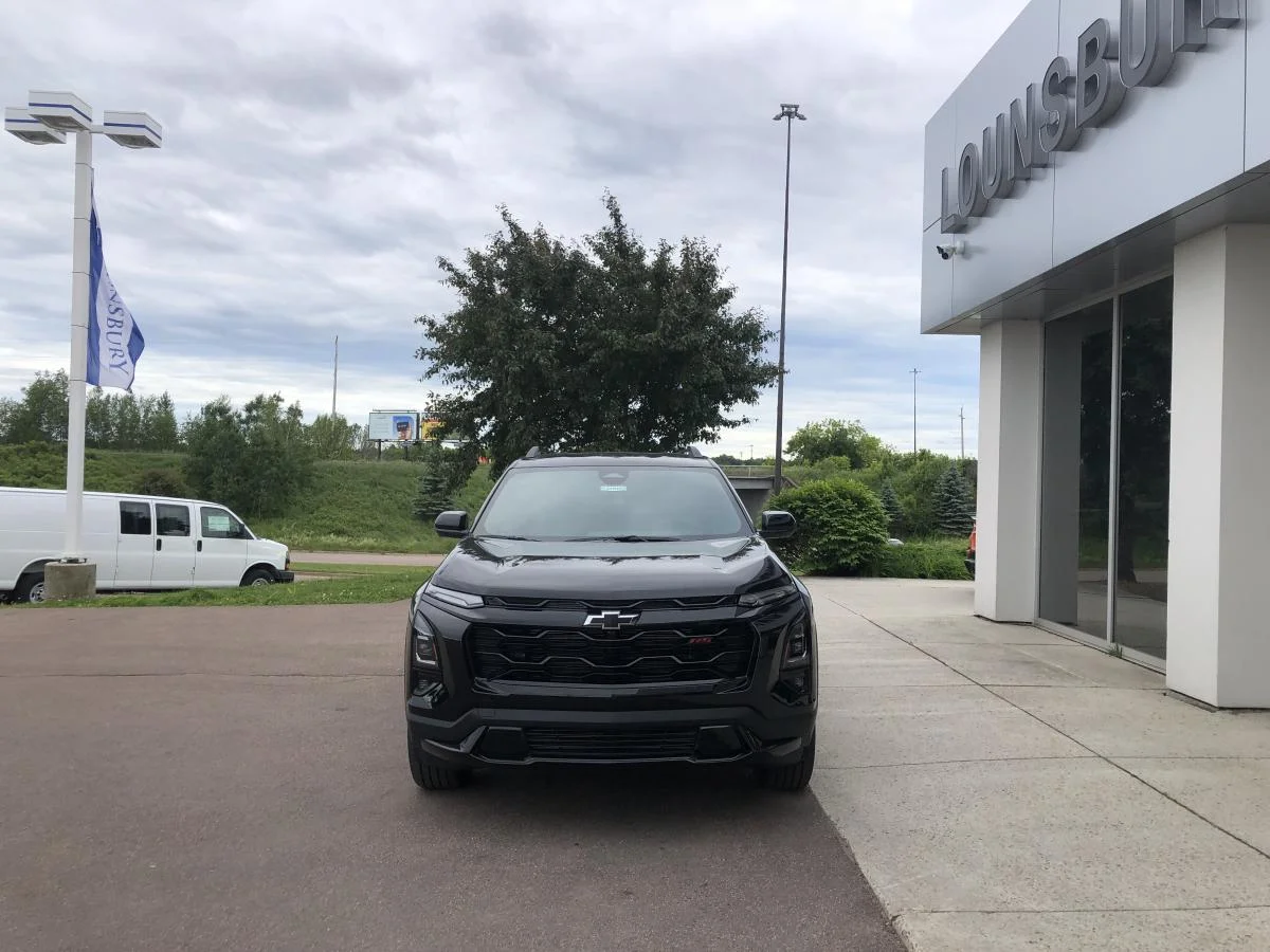 New 2026 Black Chevrolet Awd 4dr Rs image 3