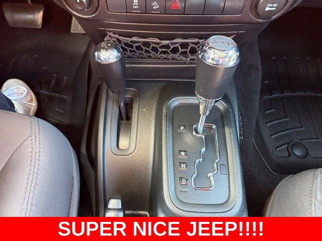 Used 2017 Bright White Clea Jeep Sport image 21