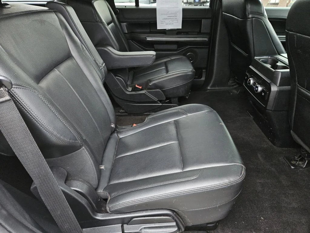 Used 2021 White Metallic Ford XLT image 37