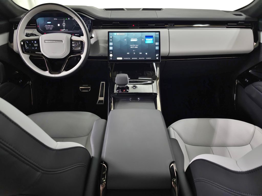 Used 2025 Black Land Rover Autobiography image 13