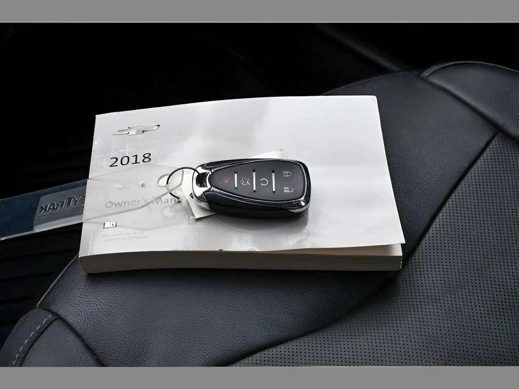 Used 2018 Silver Ice Metallic Chevrolet LT image 37