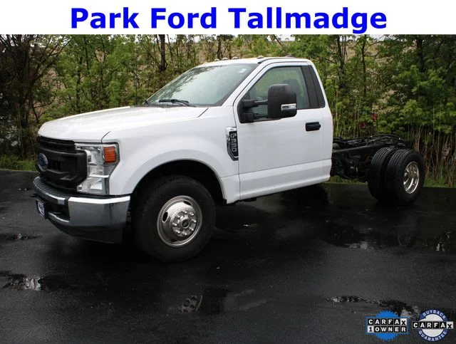 2022 Ford F-350 XL Regular Cab 145-In DRW's photo