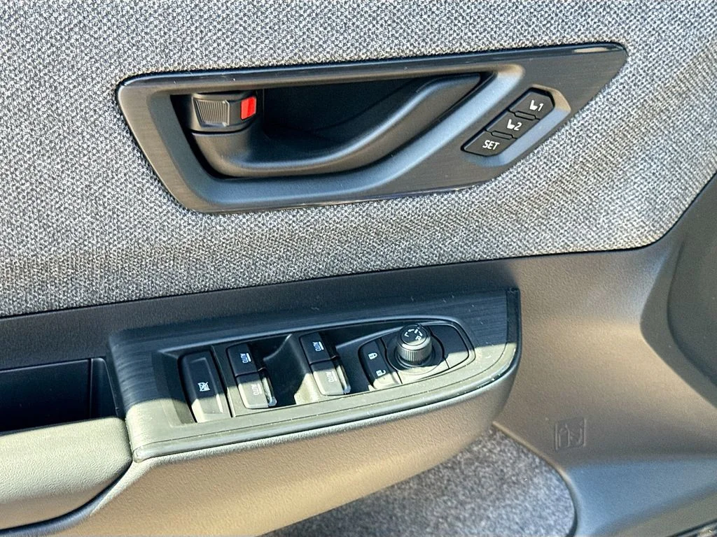 2026 Subaru Outback Limited - Photo 22
