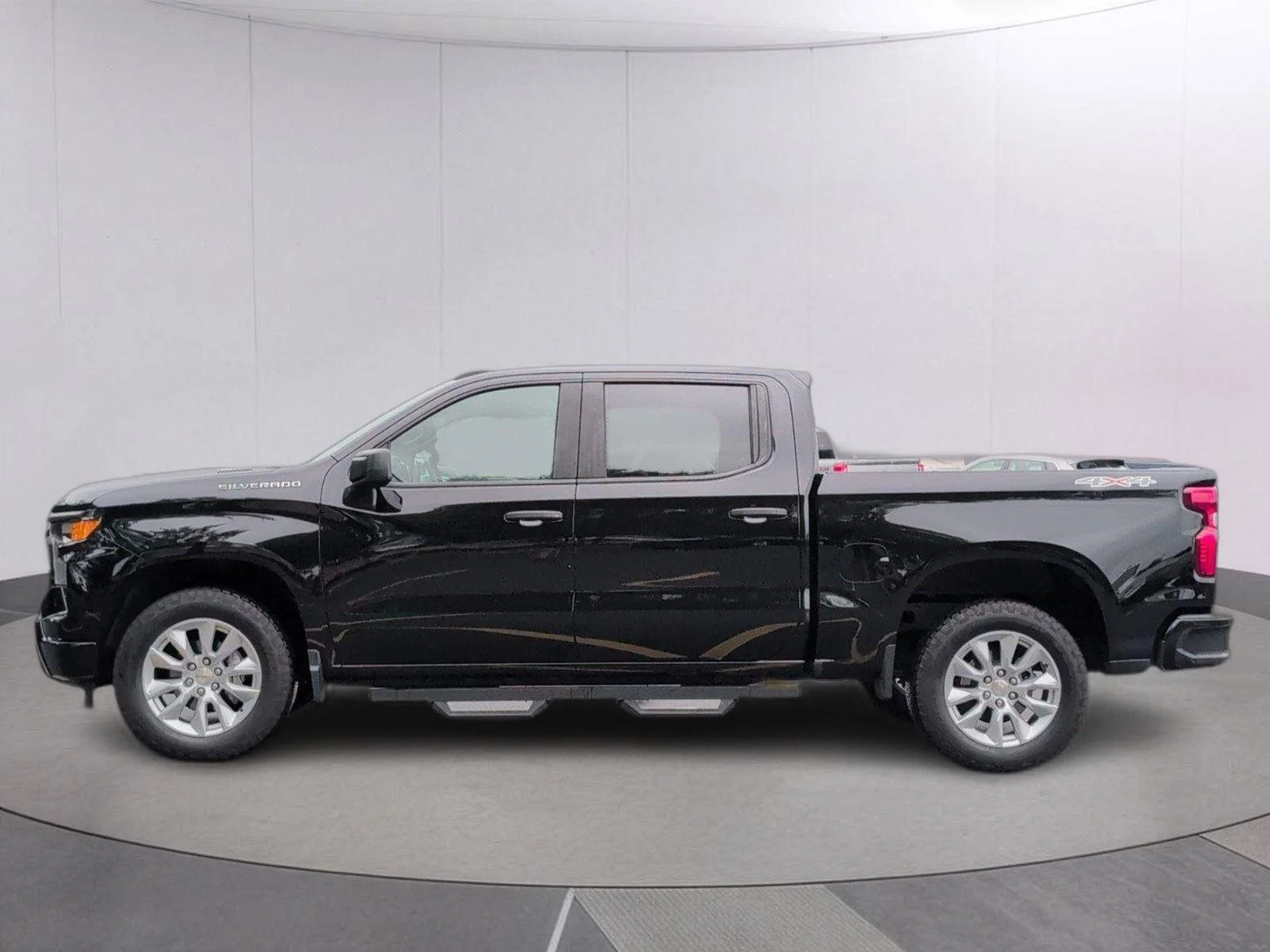 Used 2025 Black Chevrolet Custom image 2