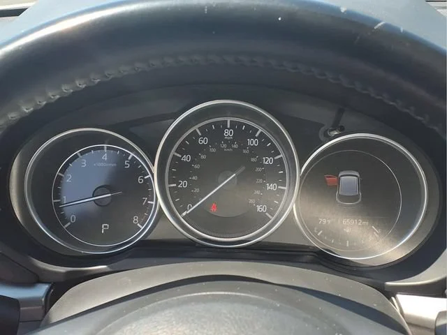 Used 2021  Mazda Touring image 11