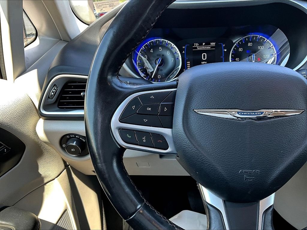 Used 2020 Black Chrysler Touring L image 13