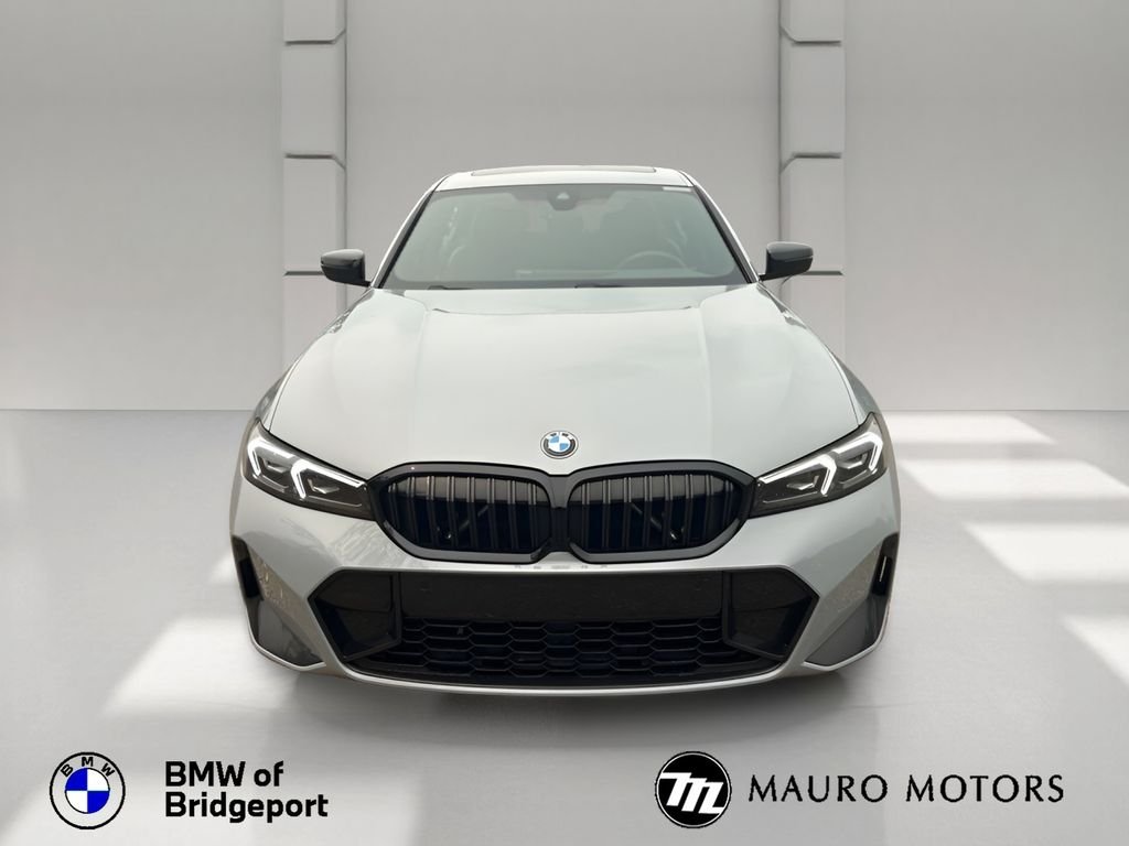 Used 2024 Gray BMW 330i xDrive image 9