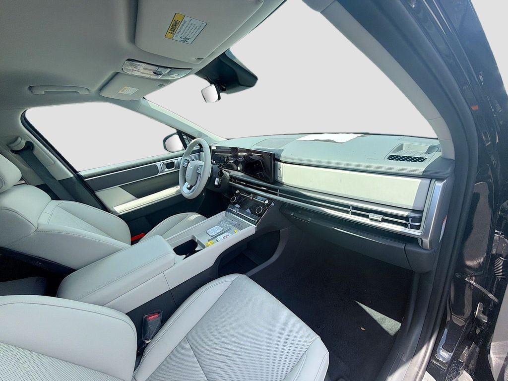 New 2026 Phantom Black Hyundai SEL image 21