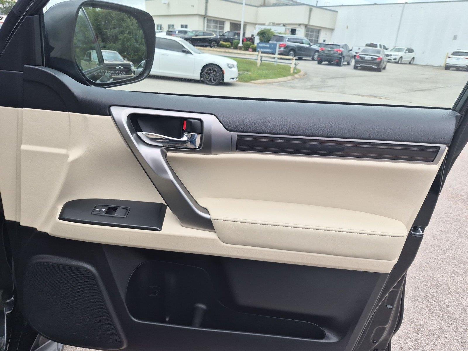 Used 2022 Black Onyx Lexus GX 460 Premium image 37