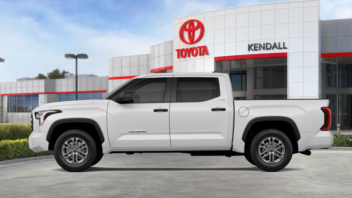 2025 Toyota Tundra SR5 - Photo 26