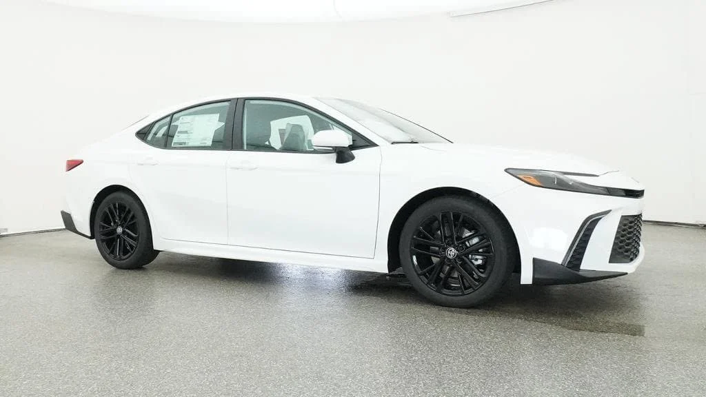 Used 2026 Ice Cap Toyota SE image 28