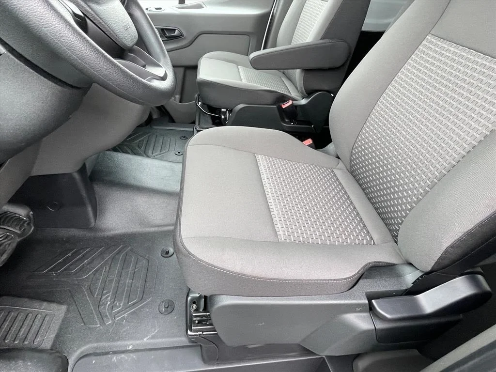 2026 Ford Transit Van Base - Photo 8