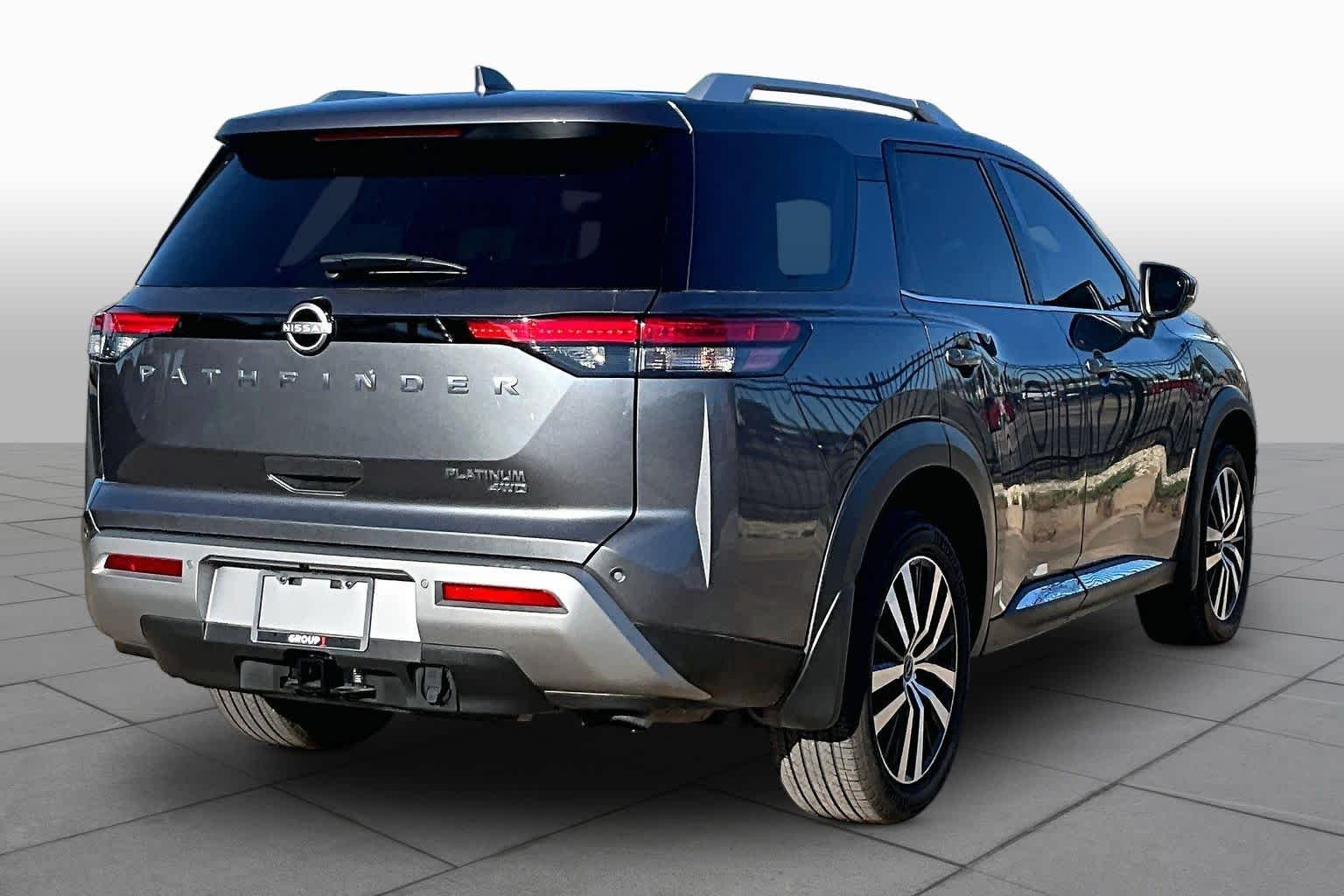 Used 2025 Gun Metallic Nissan Platinum image 13
