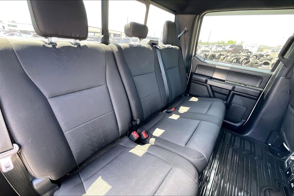 Used 2020 Oxford White Ford XLT image 22