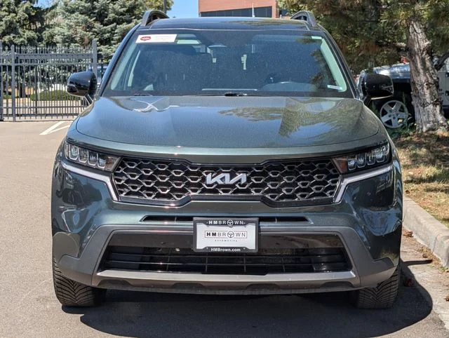Used 2023 Green Kia X-Line S image 6