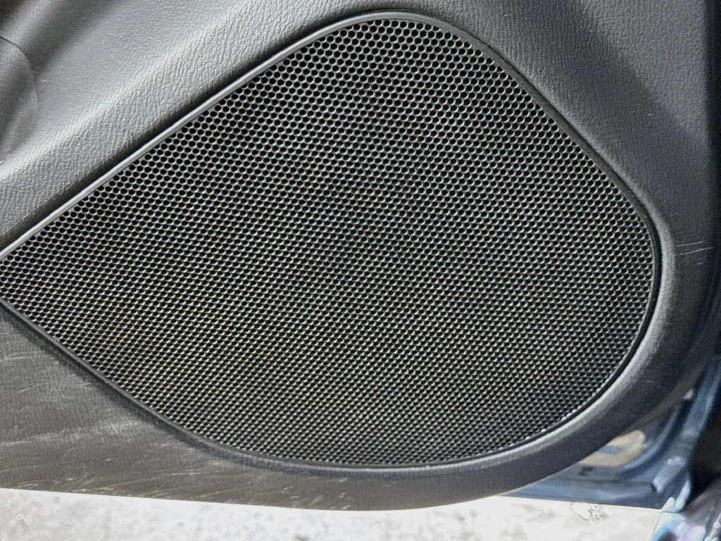 Used 2015 Blue Mazda i Touring image 21