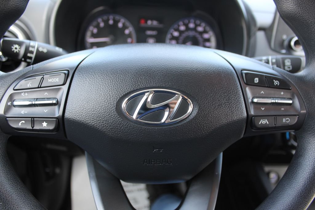 Used 2023 Gray Hyundai SEL image 25