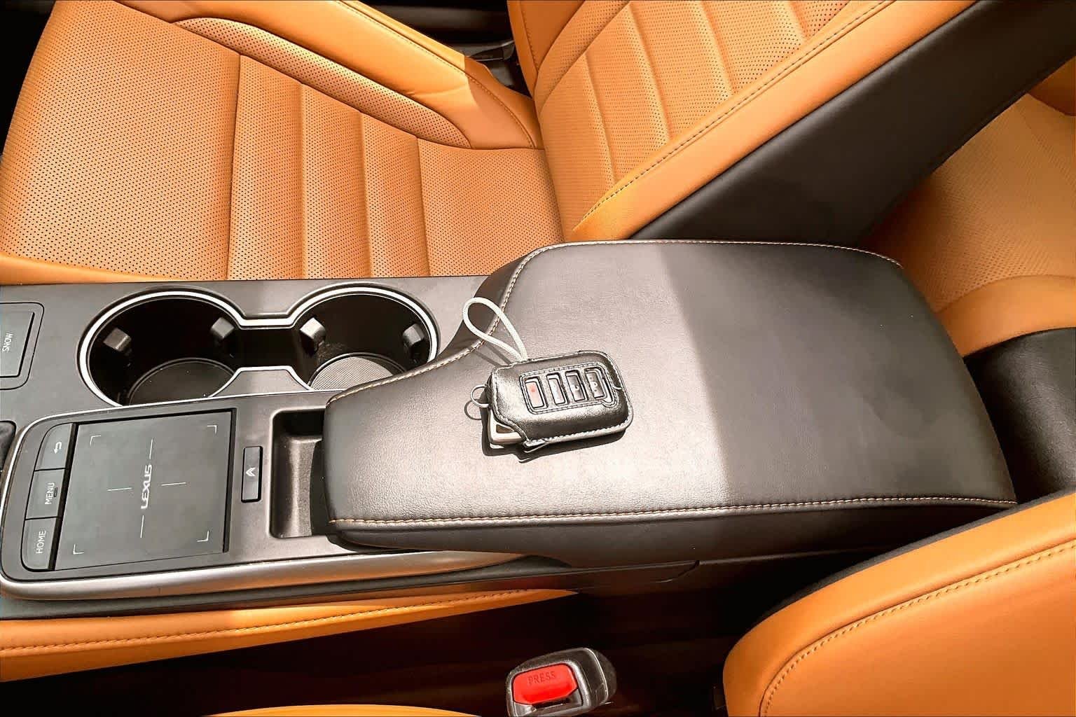 Used 2019 Nebula Gray Pearl Lexus  image 15