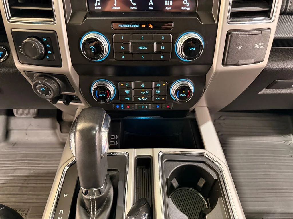 Used 2019 Blue Ford Lariat image 22