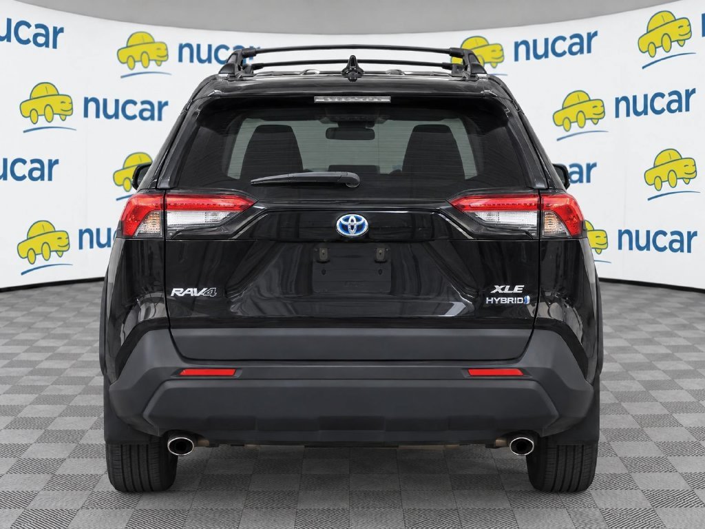 Used 2021 Black Toyota XLE image 7