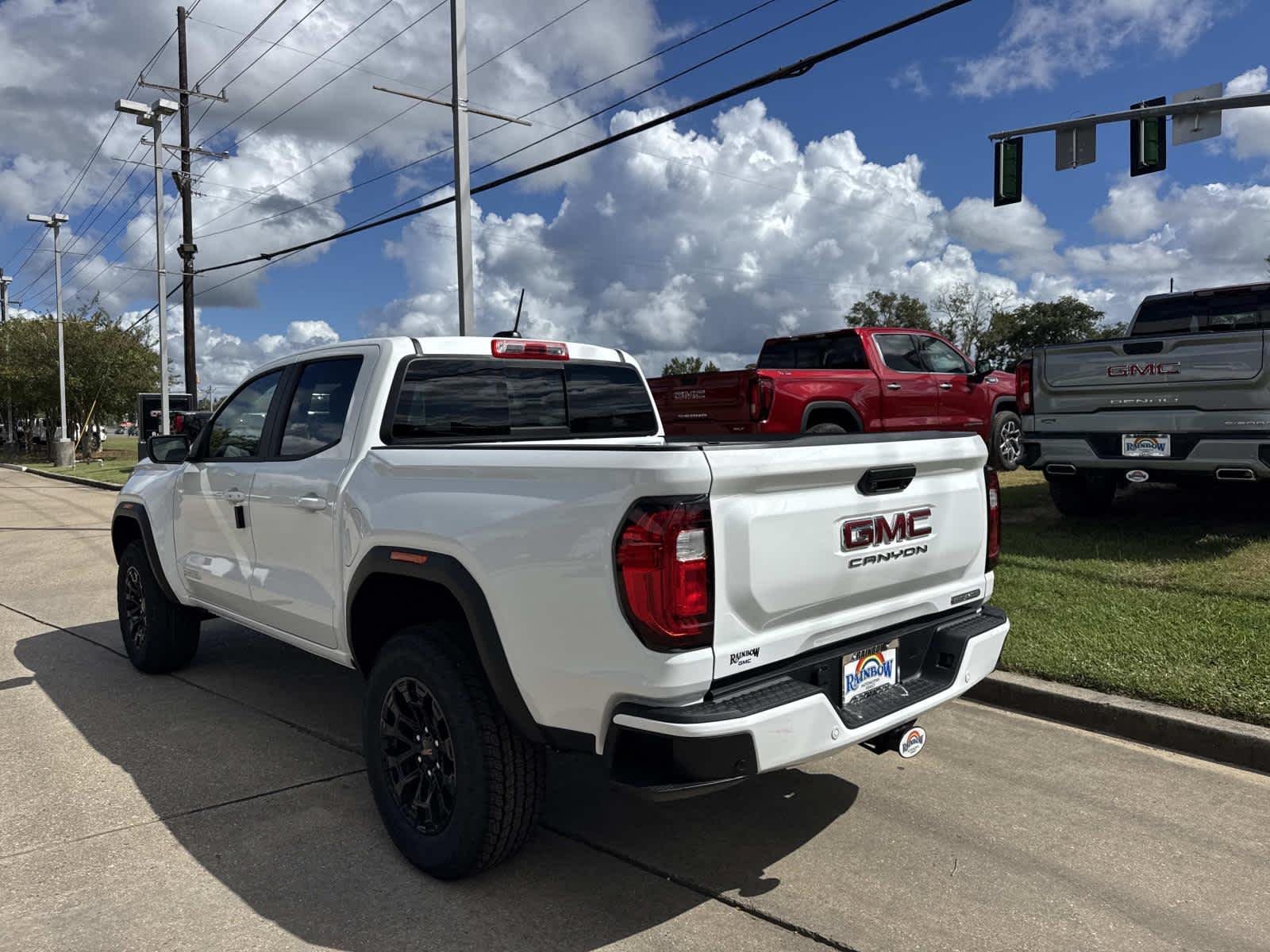 New 2026 Summit White GMC Elevation image 5