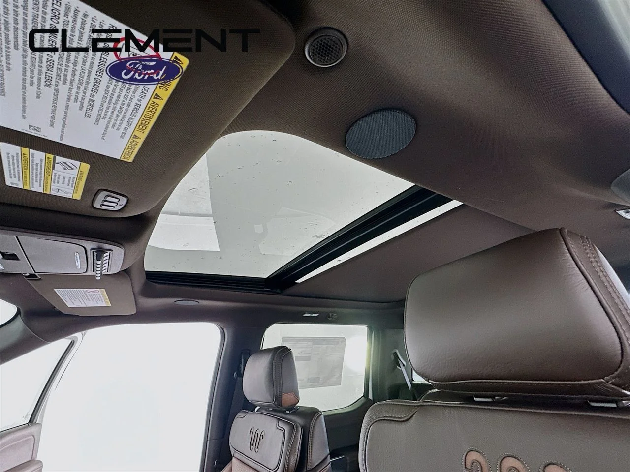 New 2026 Star White Metallic Tri-Coat Ford F-350® King Ranch® image 23