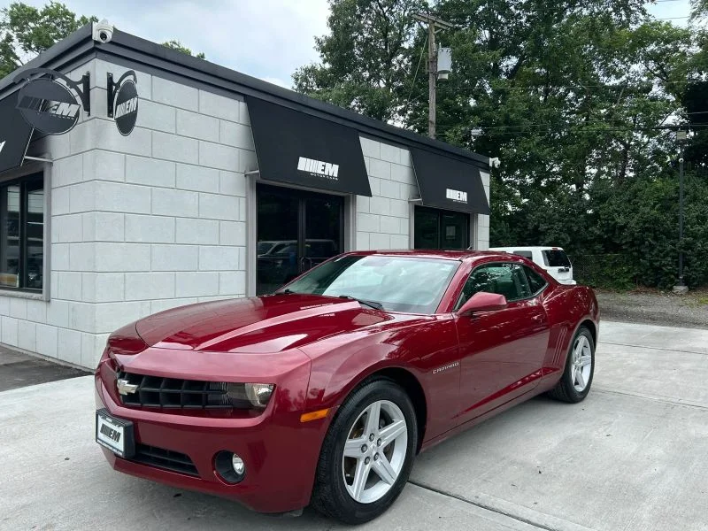 Used 2010 Red Chevrolet LT Coupe 2D image 1