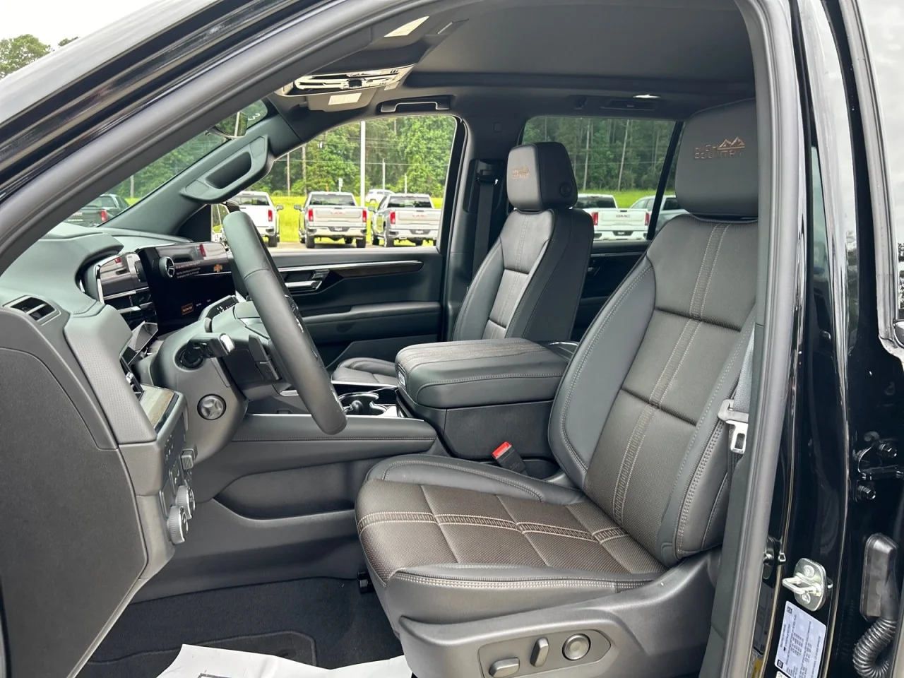 2026 Chevrolet Tahoe High Country - Photo 17