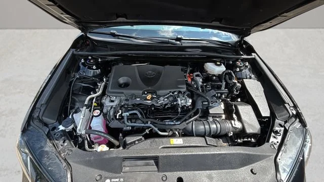 Used 2025  Toyota LE image 31