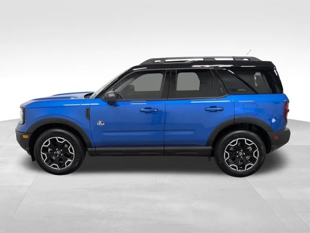 New 2026 Velocity Blue Metallic Ford Outer Banks® image 28