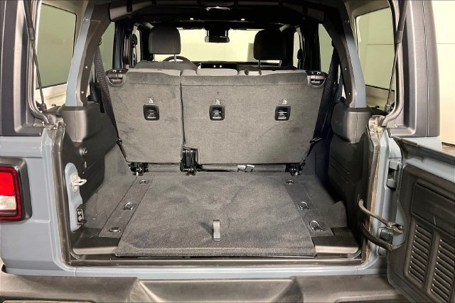 Used 2025 Gray Jeep Sport S image 28
