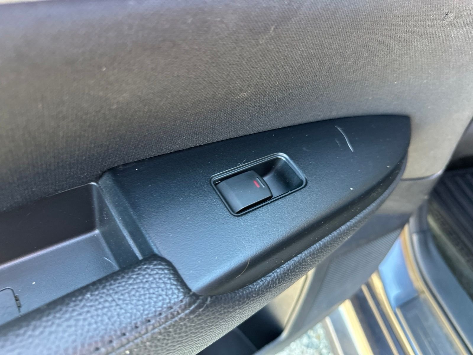 Used 2012 Gray Subaru 2.5i image 24