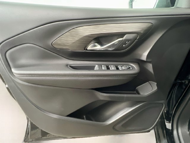 2023 GMC Terrain SLE - Photo 30