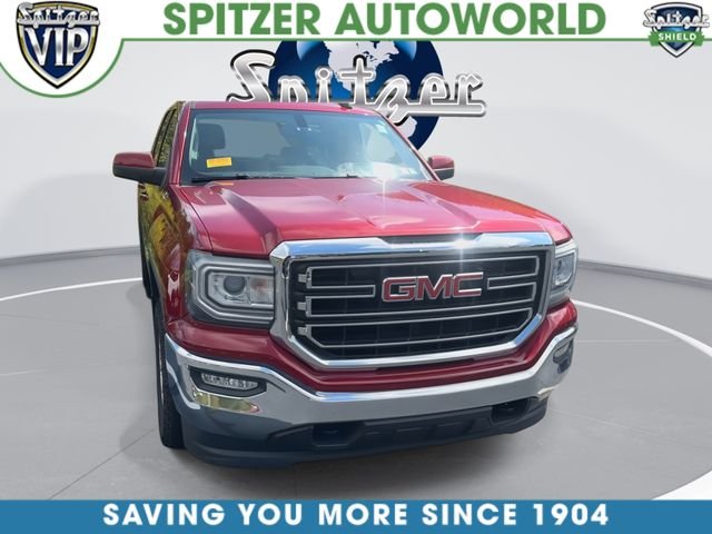 Used 2019 Red GMC SLE image 10