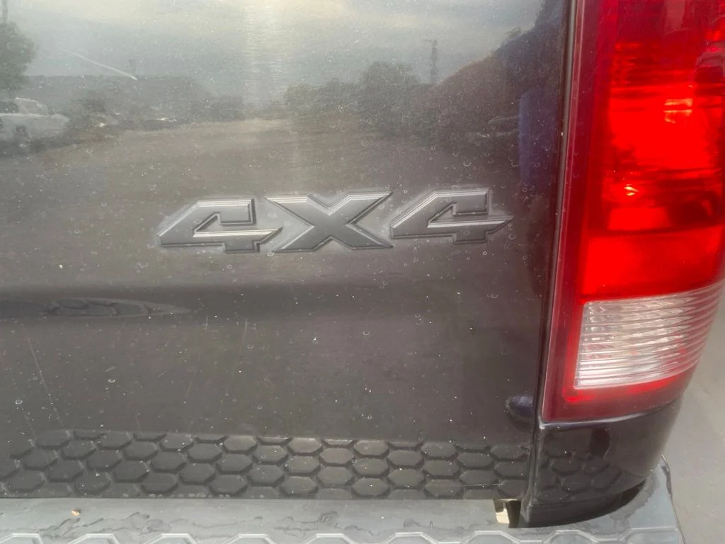 Used 2015 Brilliant Black Crystal Pearlcoat Ram Express image 5