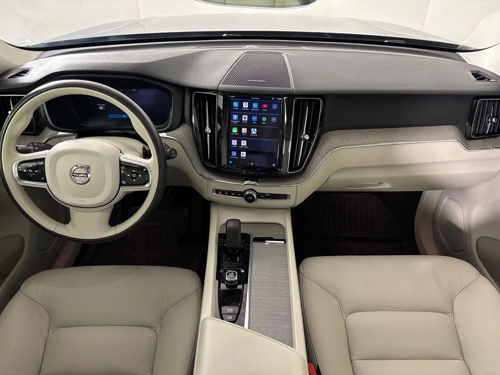 Used 2023 Denim Blue Metallic Volvo Plus image 34