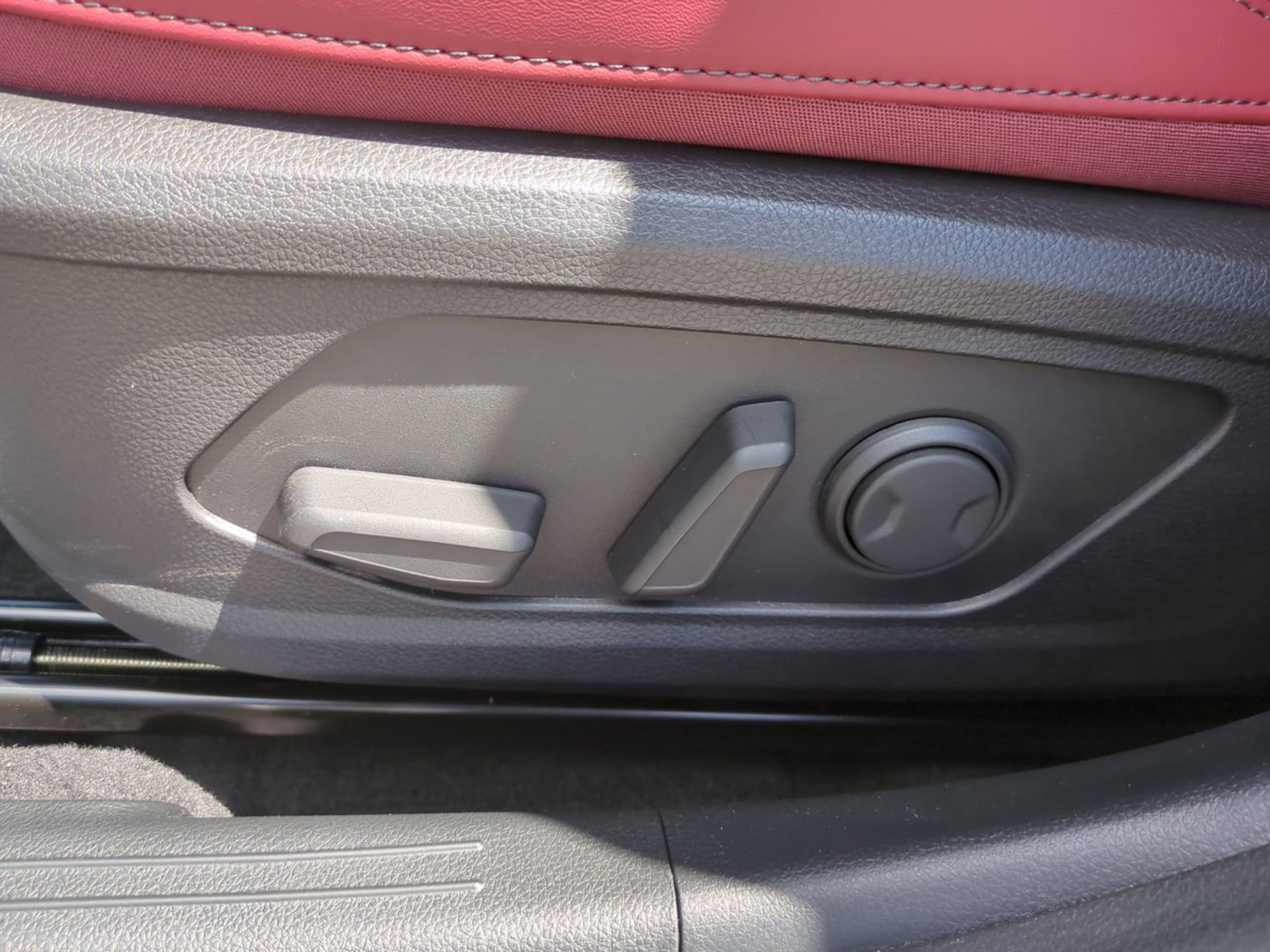 New 2026 Wolf Gray Kia GT-Line image 21