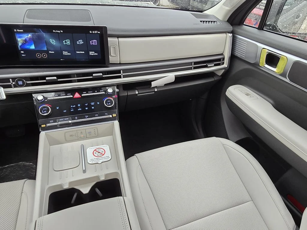 New 2027 Gray Hyundai SEL image 9