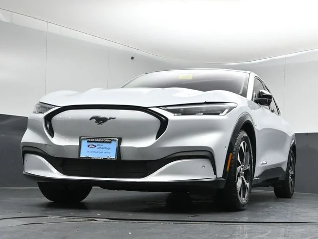 Certified Used 2023 White Metallic Ford Premium image 36