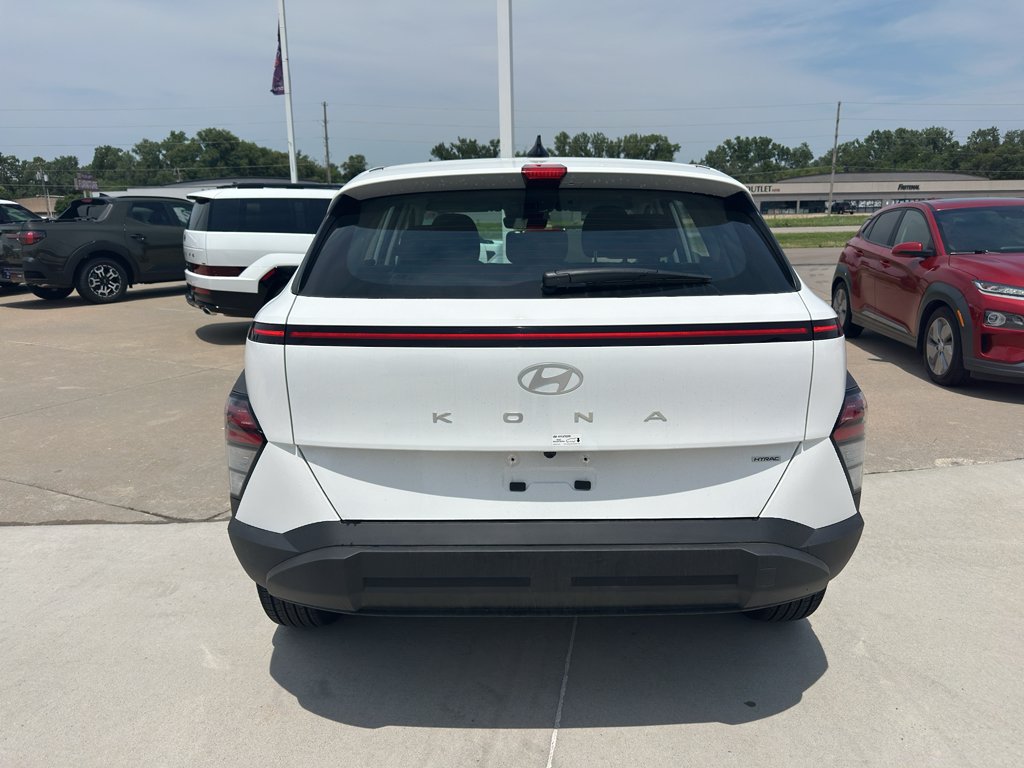 New 2026 Atlas White Hyundai SE image 9