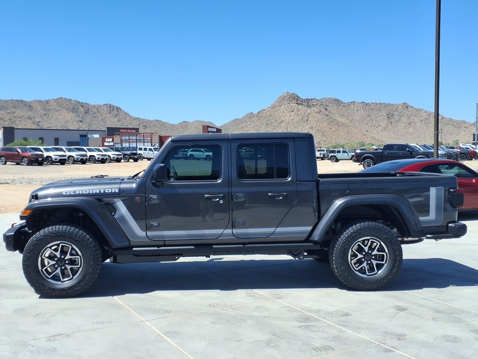 New 2026 Granite Crystal Metallic Clear-Coat Exterior Paint Jeep Rubicon X image 3