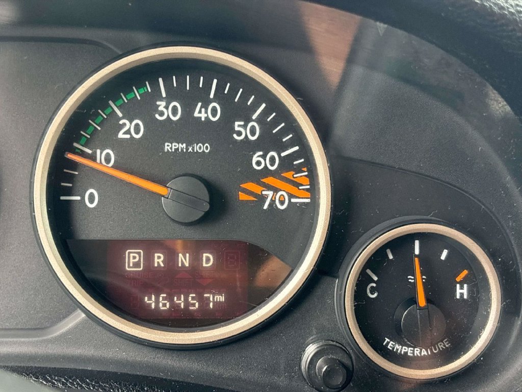 Used 2016 Black Jeep Unlimited Sahara image 18