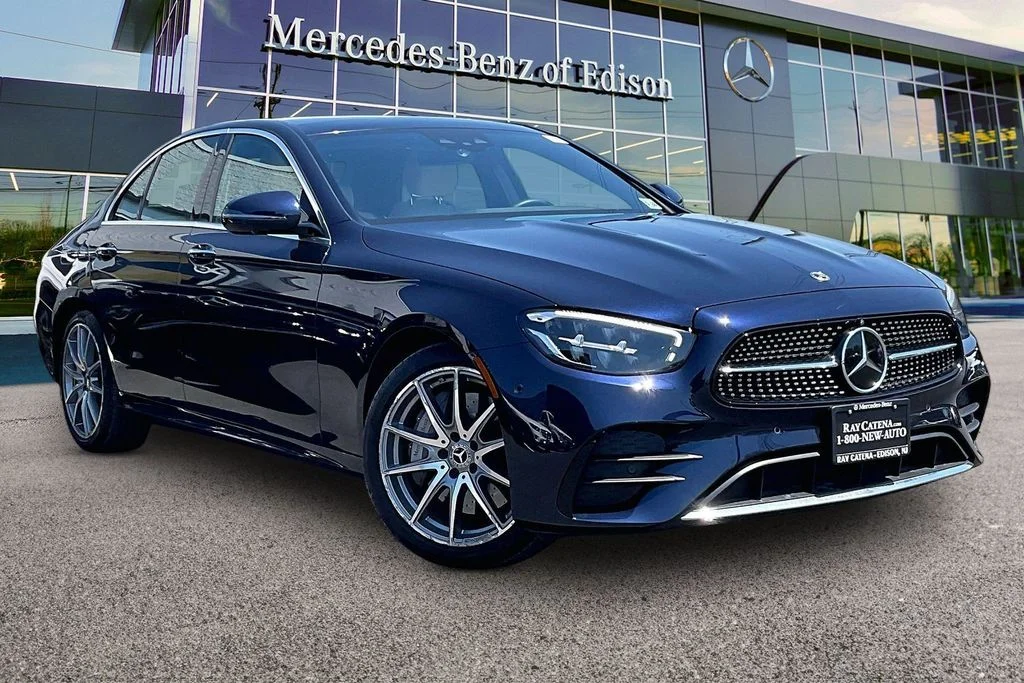 2023 Mercedes-Benz E-Class E350 4MATIC's photo