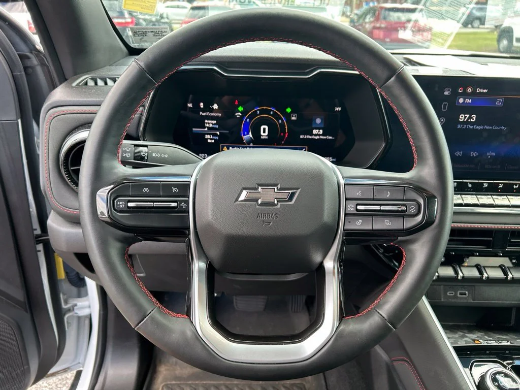 Used 2024 White Chevrolet Z71 image 17